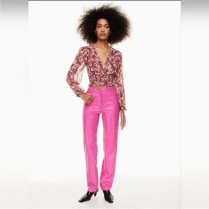 NWT Aritzia Wilfred Melina Leather Pants Vital Pink Barbie Vegan Size 0 NEW